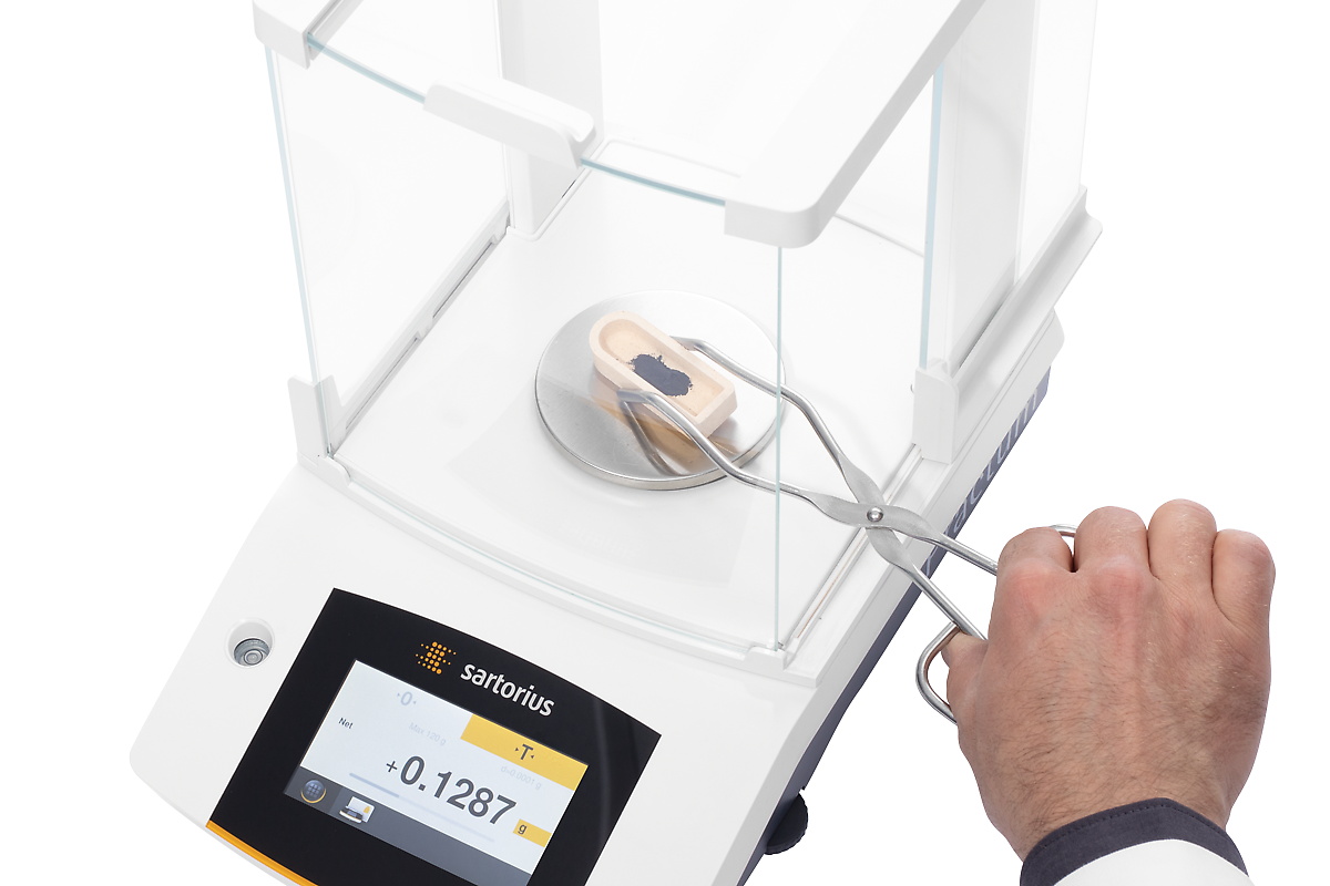 Анализатор CHS-r для определения C, H, S в органических материалах